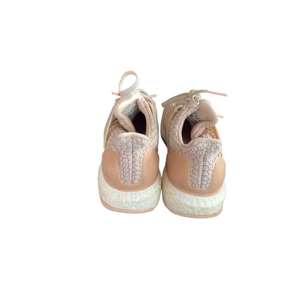 Women’s Adidas Size 7 UltraBoost 'Ash Peach' - Picture 3 of 6